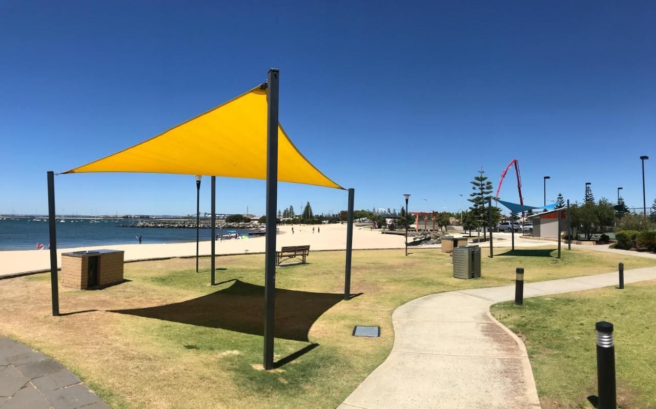 Bunbury Hotel Koombana Bay Экстерьер фото
